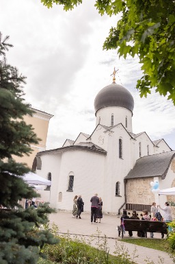 01 - 1446.jpg